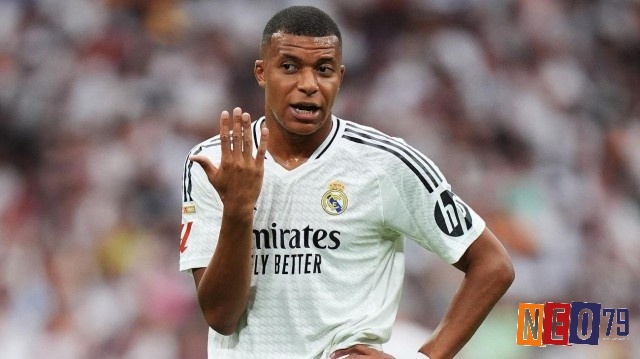 Top 10 cầu thủ nhận lương cao nhất thế giới - Kylian Mbappe